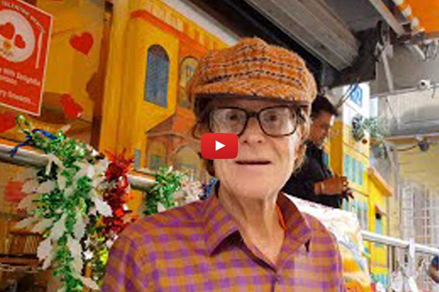 British Jhalmuri man Angus Denoon in the city of joy!