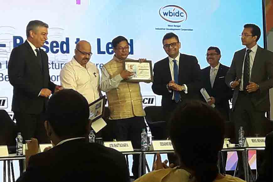 &lsquo;West Bengal Poised to Lead&rsquo; --- CII meet in Kolkata
