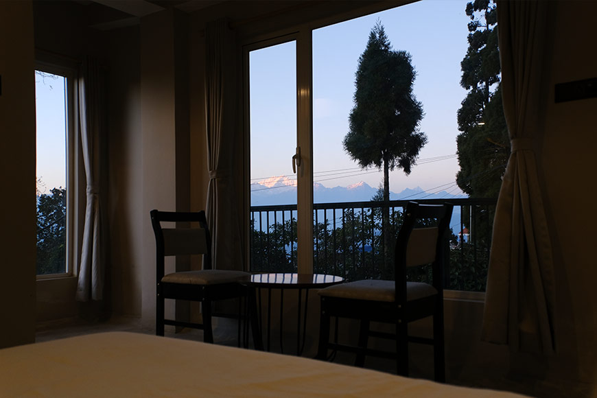 A Home in the Hills: The Oak Retreat Experience - GetBengal Story