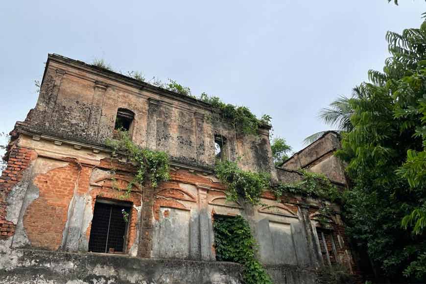 Dilapidated Raipur Rajbari of Birbhum and illustrious Sinha family – GetBengal story