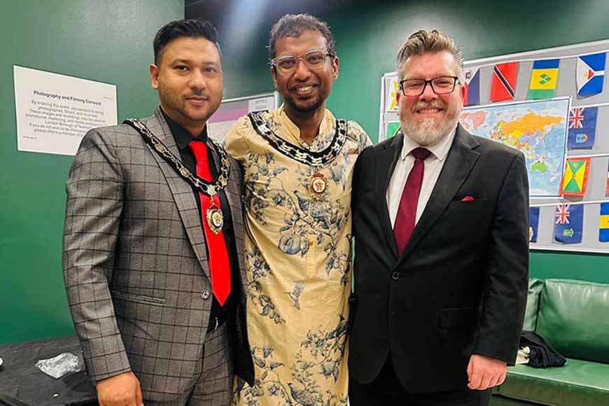 Bengal duo make history in Newham Borough, London – GetBengal story