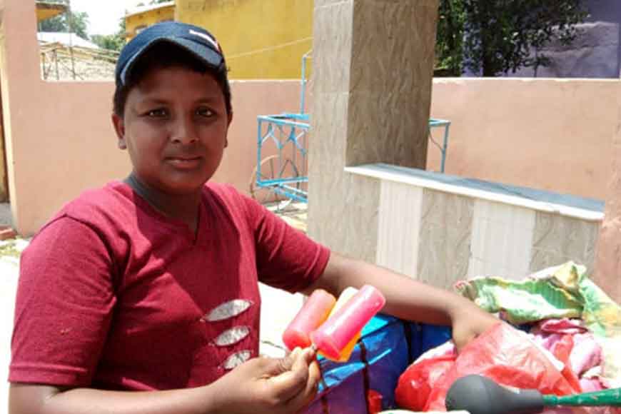 Child turned ice-cream seller to fund his dad&rsquo;s medicines
