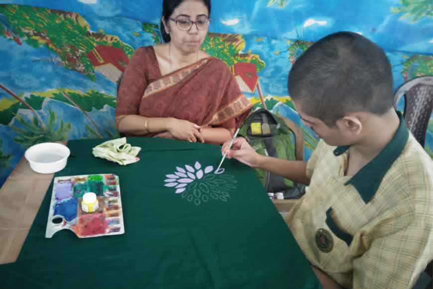 Autistic Shounak’s art creations remind us of Taare Zameen Paar – GetBengal story
