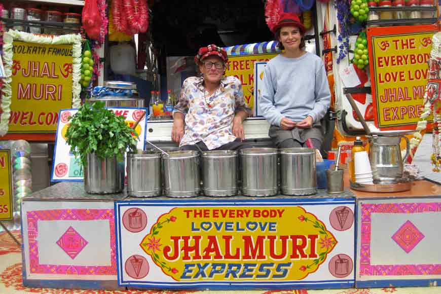 British chef who visited Kolkata is now jhalmuri seller of UK
