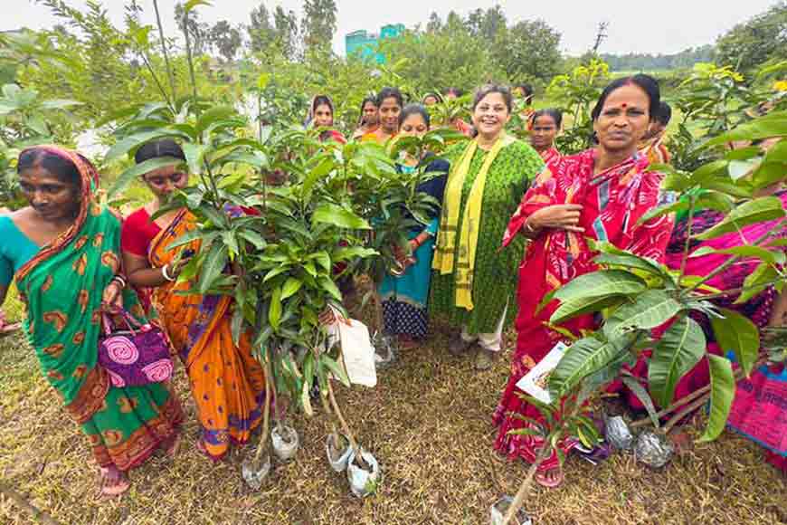 “Bon banche, narir hathe”: Sundarbans women sow seeds of hope on World Tiger Day- GetBengal story 