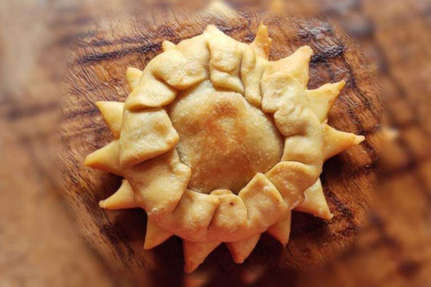 Padma luchi: From a 117-year-old ‘boubhaat’ menu card of Sovabazar Rajbari - GetBengal story