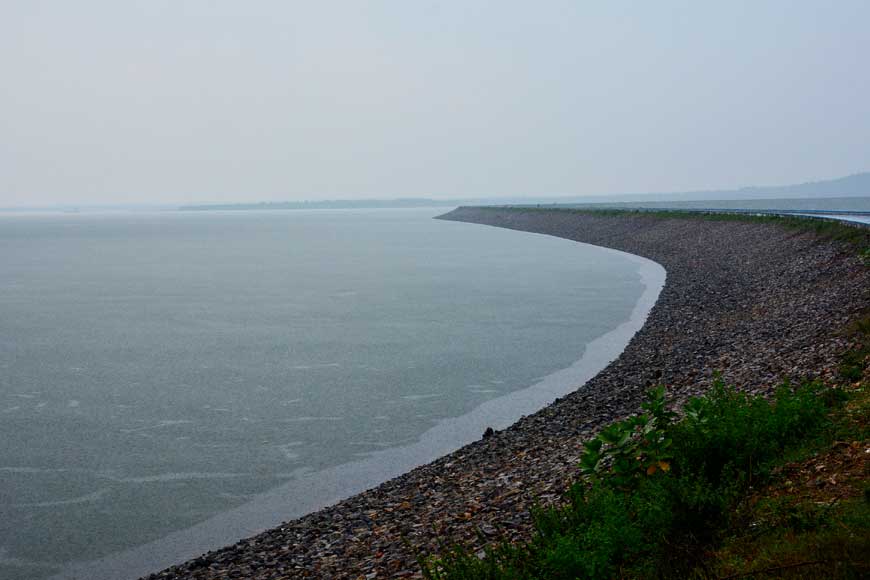 Wish to try rock climbing on Susunia Hills of Bankura?