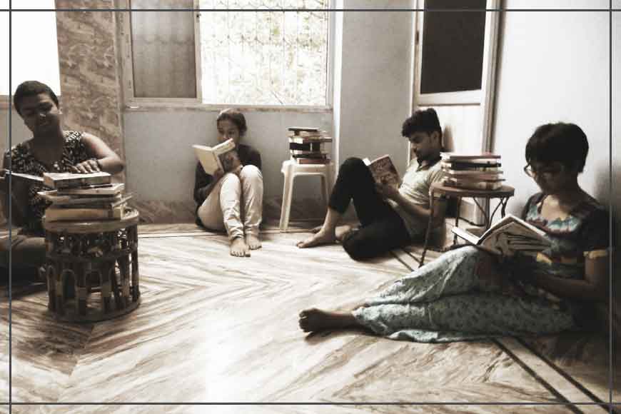 Jadavpur University students crowd-source books and start women&rsquo;s library
